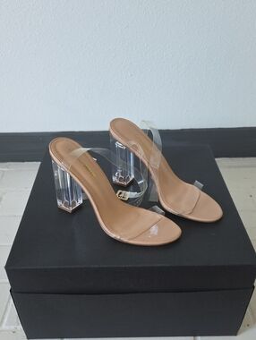 Fashion Nova Clear Strap Nude Block Heel Sandals. Size 9. Never Worn.